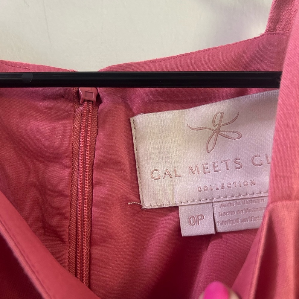Gal Meets Glam Ruth Linen Dress - Picture 4 of 6